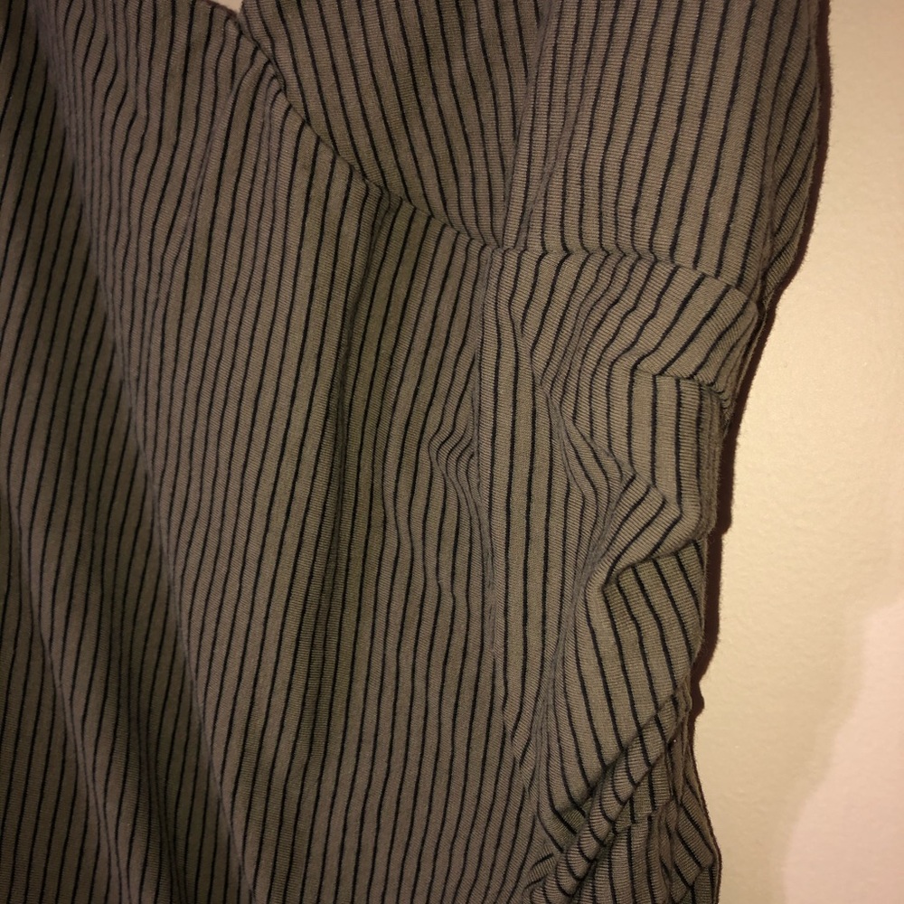 Express Top - Picture 3 of 4